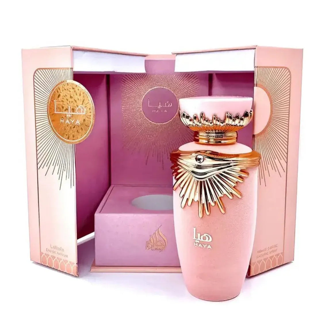 HAYA de Lattafa: Belleza Femenina con un Toque Floral y Seductor